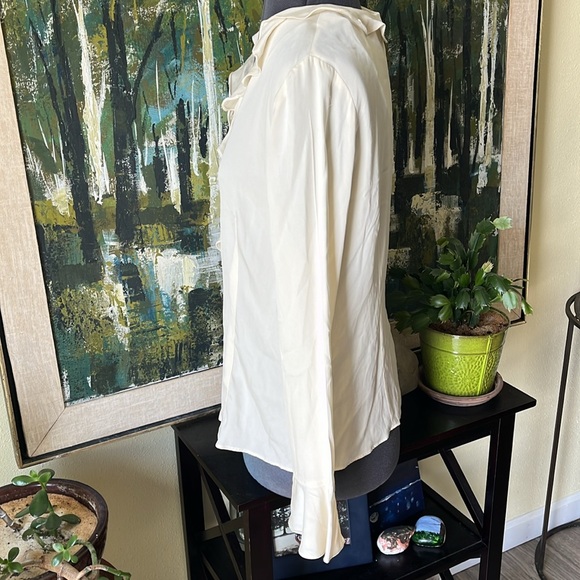 Vintage Silk Cream Blouse - Picture 3 of 9